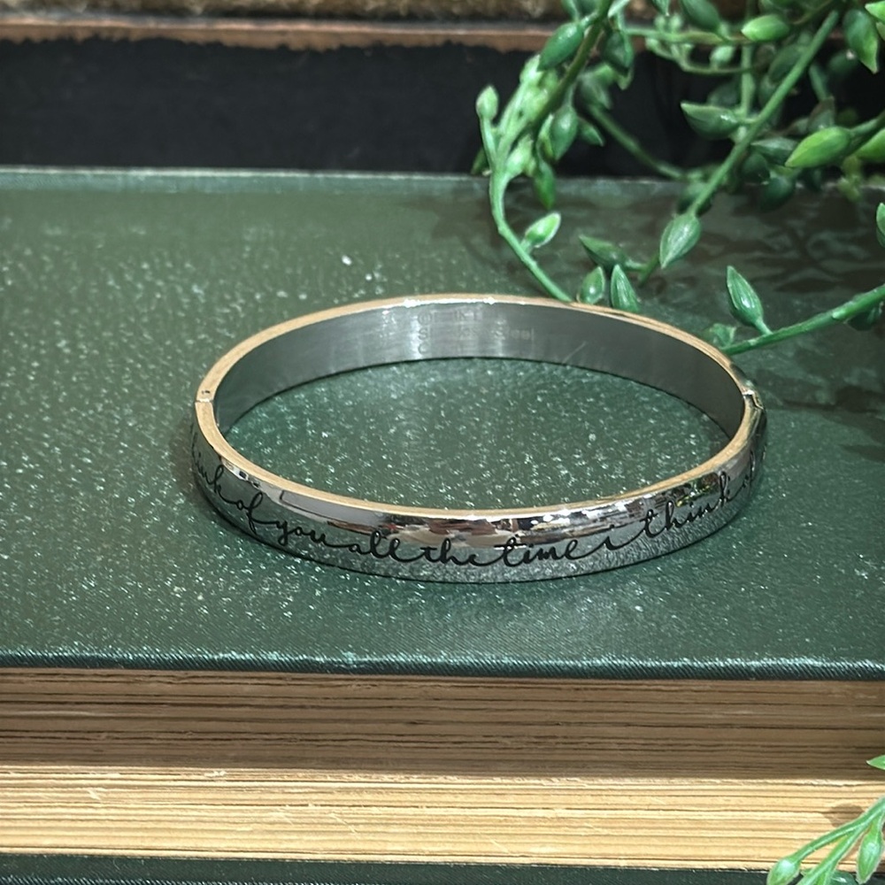 Hallmark Bracelet w/Saying